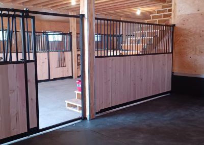 C-Winiger Horse stall Setup by LK