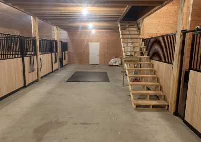 Cwiniger Horse stall setup- LK