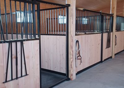 C-Winiger Horse stall Setup