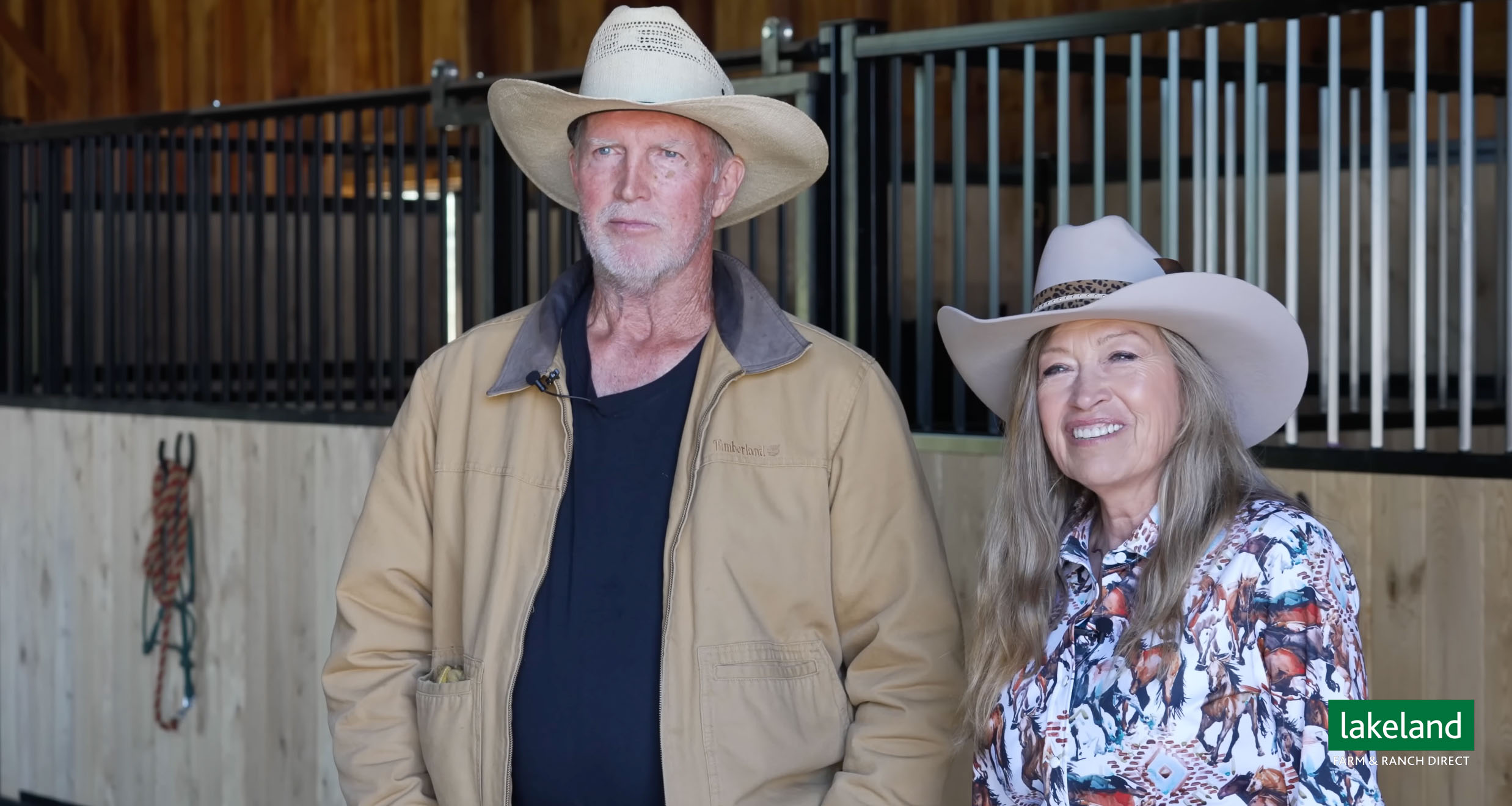 sliding door horse stalls - brayden hawk